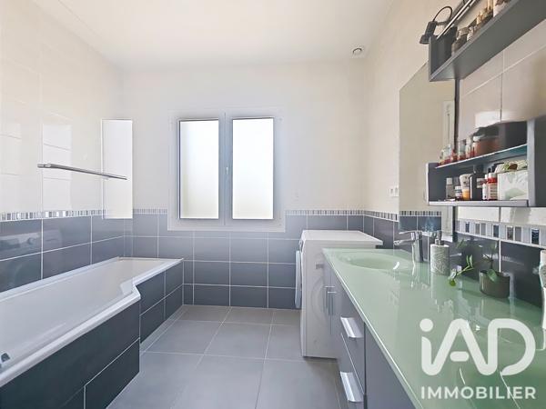 Appartement à vendre 4 pièces 76 m² Vaires-sur-Marne