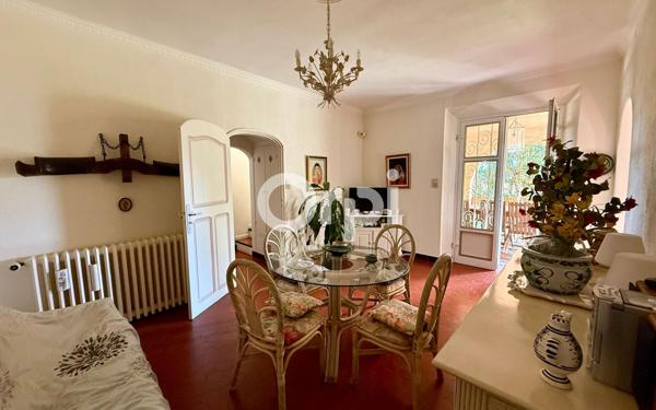 Maison à vendre    5 pièces • 162 m2 Saint-Raphaël