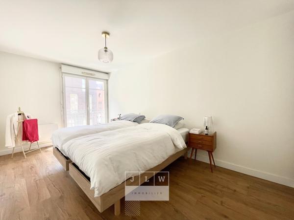 VIEUX LILLE - T3 sans travaux avec balcon et garage