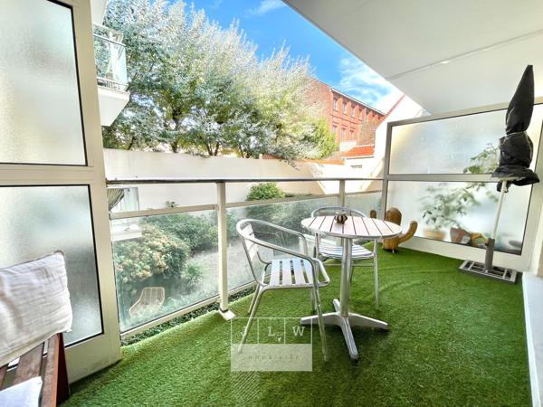 VIEUX LILLE - T3 sans travaux avec balcon et garage