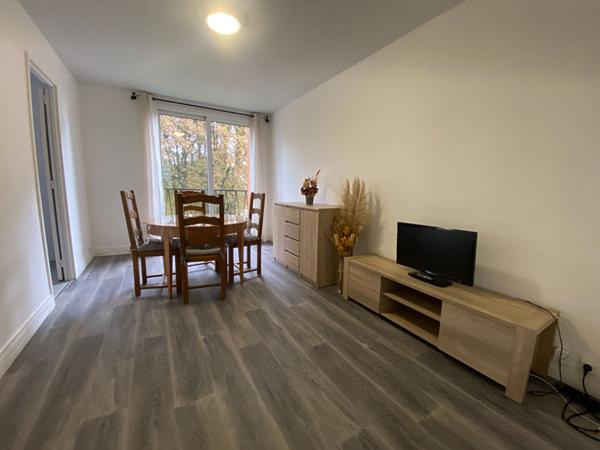 Appartement Viry Chatillon 3 pièce(s) 44.70 m2