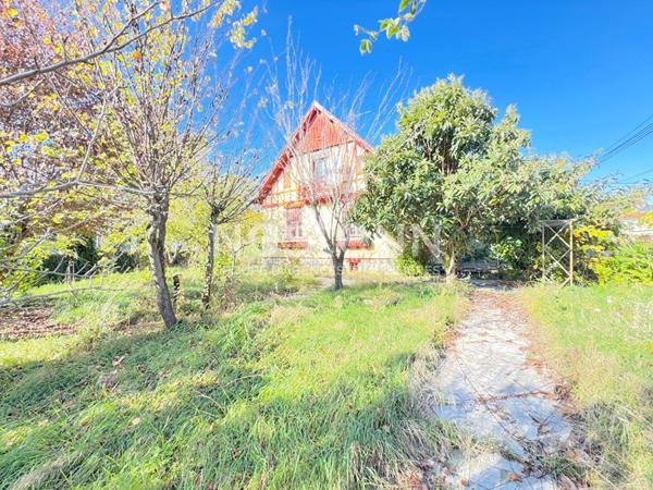 À VENDRE : PAMIERS : MAISON TYPE 4 SUR UN TERRAIN DE 720 M² AVEC 2 GARAGES