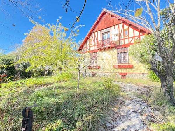 À VENDRE : PAMIERS : MAISON TYPE 4 SUR UN TERRAIN DE 720 M² AVEC 2 GARAGES