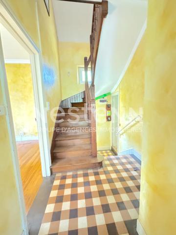 À VENDRE : PAMIERS : MAISON TYPE 4 SUR UN TERRAIN DE 720 M² AVEC 2 GARAGES