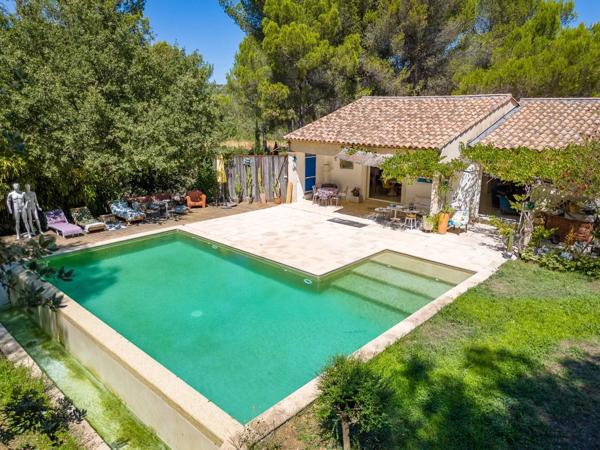 Vente Villa 5 pièces 178 m2 à Ventabren