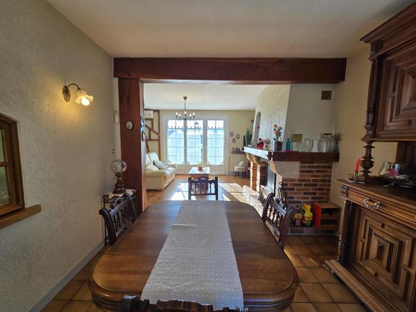 Maison familiale rénovée 4 chambres – 142 m² – Jardin – Sous-sol complet - Bonneval (28800)