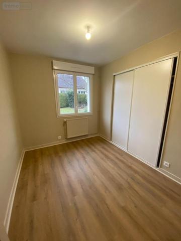 Maison à louer à Saint-Berthevin en Mayenne (53940), ref : 53032-L326