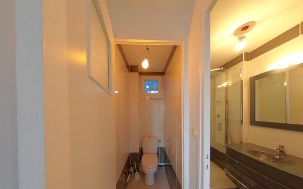 Appartement à louer    3 pièces •  Vaulx-en-Velin