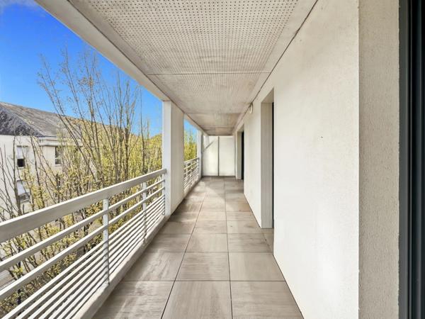 Enfin un appartement T3 Place Lafayette qui coche toutes les cases : Terrasse, sud, garage boxé , ascenseur