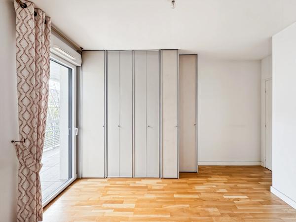 Enfin un appartement T3 Place Lafayette qui coche toutes les cases : Terrasse, sud, garage boxé , ascenseur