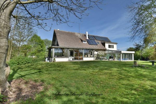 Maison à vendre 12 pièces LAVAL (53)