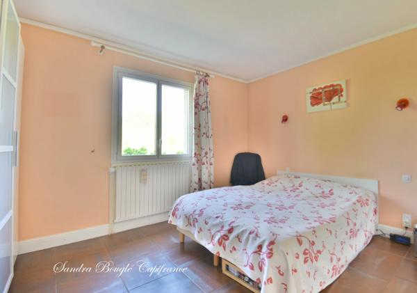Maison à vendre 12 pièces LAVAL (53)