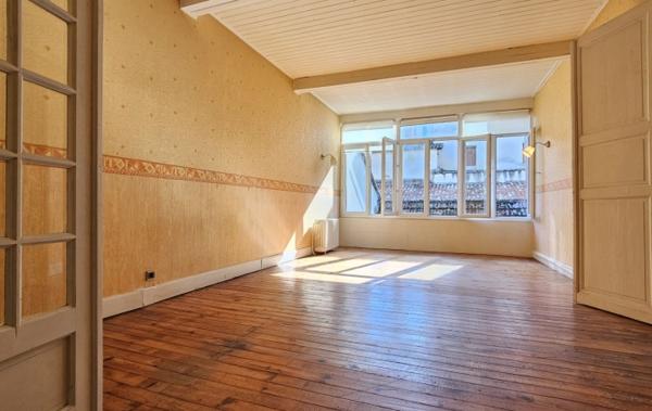 Vente Maison de ville Avec garage et jardinet à rafraîchir Clairac
