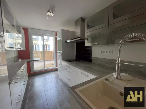 BREST SAINT-MARTIN - APPARTEMENT T3 DE 67 M² - EXCELLENT ETAT - TERRASSE - ASCENSEUR