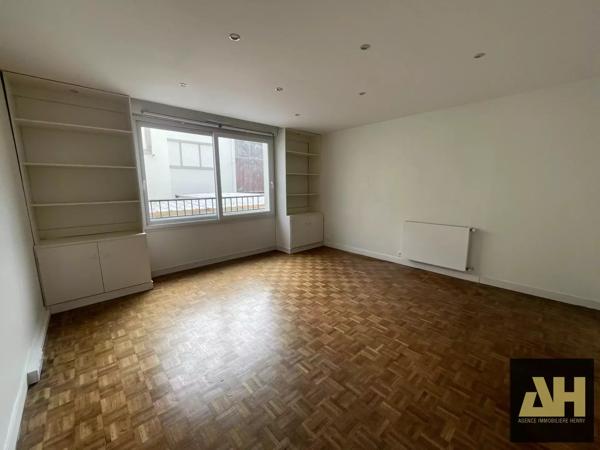 BREST SAINT-MARTIN - APPARTEMENT T3 DE 67 M² - EXCELLENT ETAT - TERRASSE - ASCENSEUR