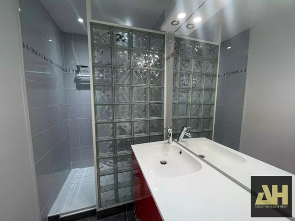 BREST SAINT-MARTIN - APPARTEMENT T3 DE 67 M² - EXCELLENT ETAT - TERRASSE - ASCENSEUR