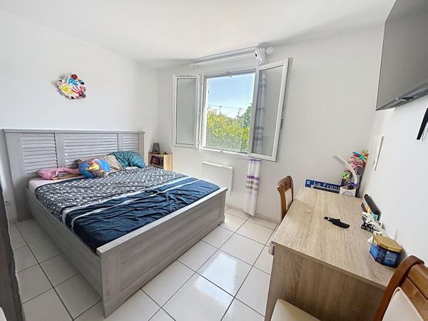 A VENDRE MAISON T5 + JARDIN + GARAGE