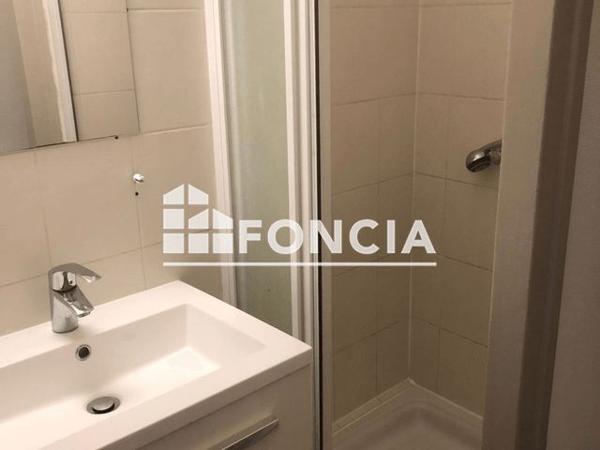 Location Studio 31.59 m² - 70 RUE BERNARD PALISSY Tours 37000