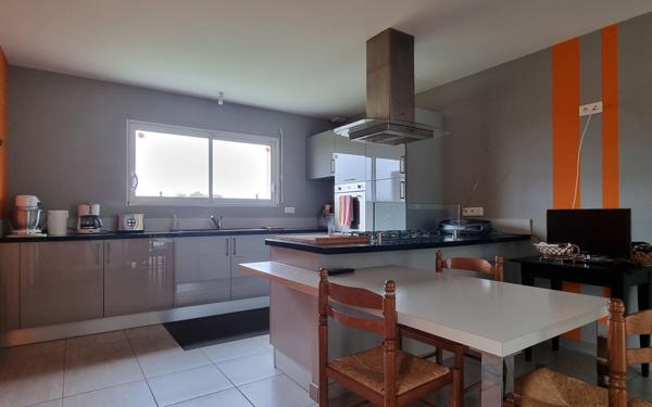 Maison à vendre    4 pièces •  Luquet