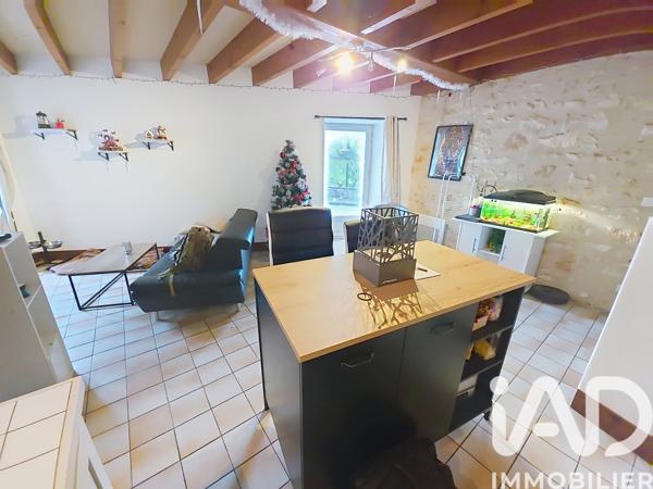 Immeuble à vendre 91 m² Marthon