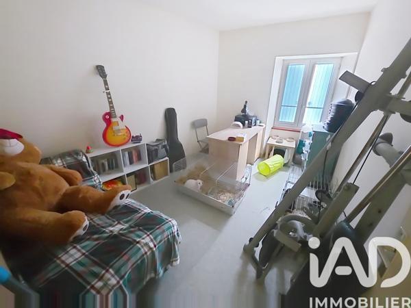 Immeuble à vendre 91 m² Marthon