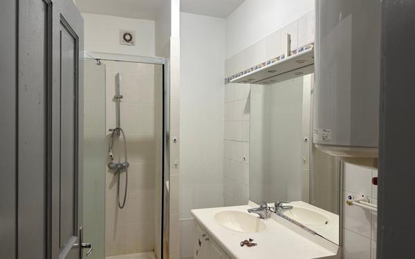 Appartement à louer    4 pièces •  Joyeuse