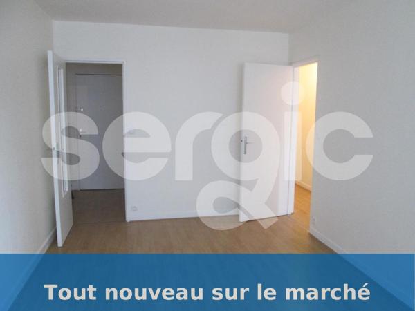 Location 2 Pieces 45 75020 Paris 68 0047 01 0006