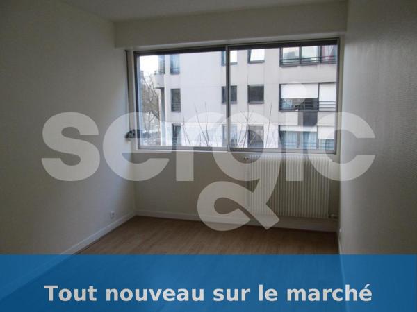 Location 2 Pieces 45 75020 Paris 68 0047 01 0006