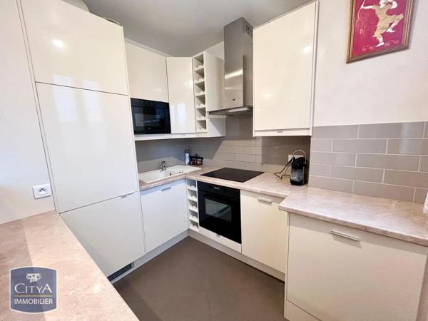 Appartement à louer 3 pièces 51.7m²