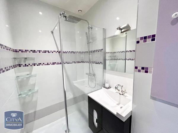 Appartement à louer 3 pièces 51.7m²