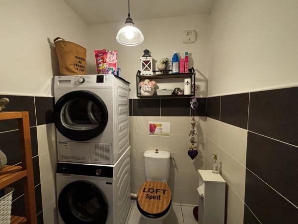 Location                                                      Appartement
                        
                     3 pièces                      72 m2                     à Saint-Paul-en-Jarez