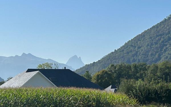 Maison à louer    5 pièces •  Arudy