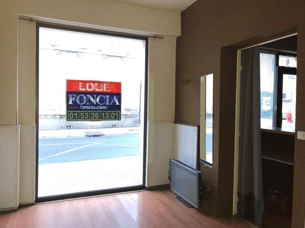 Location Local commercial 2 pièces 29.5 m² - 14 AVENUE LUCIEN COUDERT Castres 81100