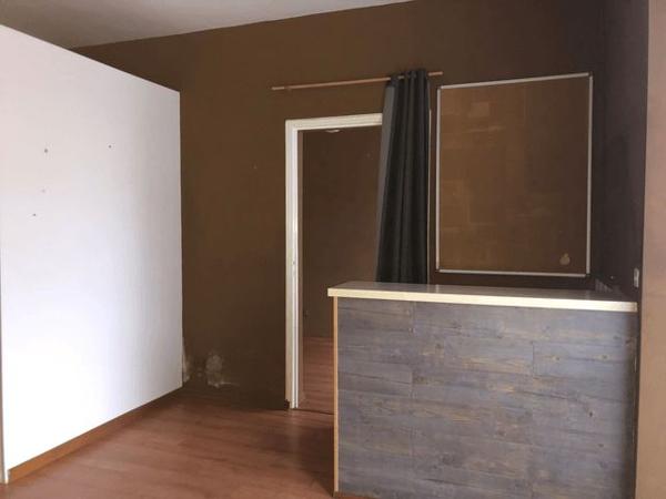 Location Local commercial 2 pièces 29.5 m² - 14 AVENUE LUCIEN COUDERT Castres 81100