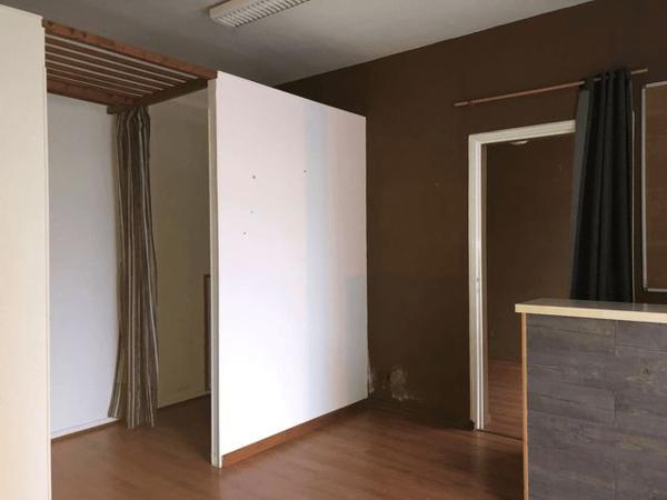 Location Local commercial 2 pièces 29.5 m² - 14 AVENUE LUCIEN COUDERT Castres 81100