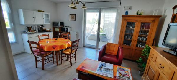 Appartement 2 pièces – 45 m² environ à Saint-Nazaire (ref : 66168SN)