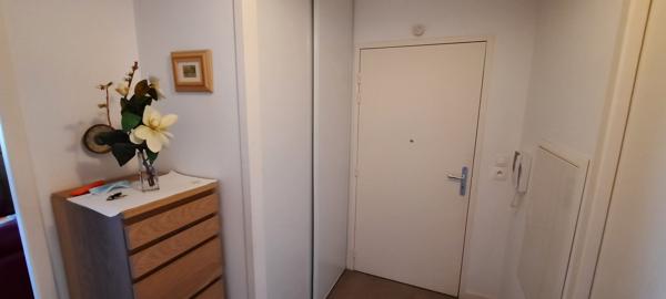 Appartement 2 pièces – 45 m² environ à Saint-Nazaire (ref : 66168SN)