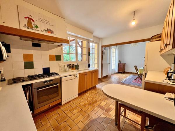 Vaste maison 8 chambres proposant 188 m² habitable