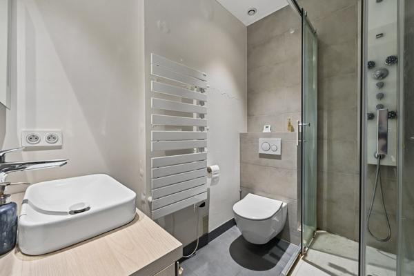 Vente Appartement de luxe Neuilly-sur-Seine 5 Pièces 110 m²
