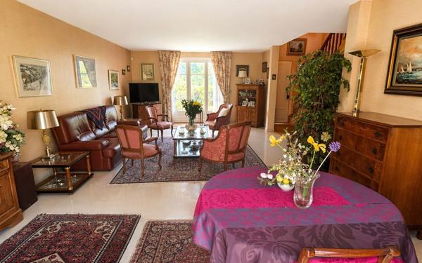 Maison à vendre    5 pièces • 148,05 m2 Bailly