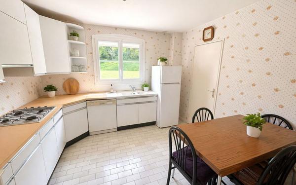 Maison à vendre    5 pièces • 148,05 m2 Bailly