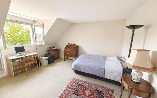 Maison à vendre    5 pièces • 148,05 m2 Bailly