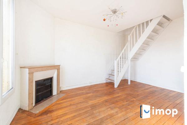 Duplex dernier étage avec vue dégagée