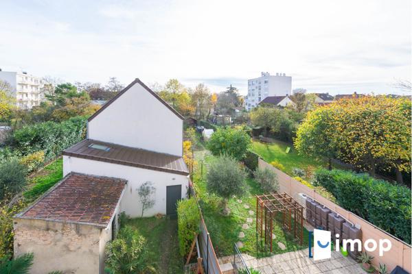 Duplex dernier étage avec vue dégagée