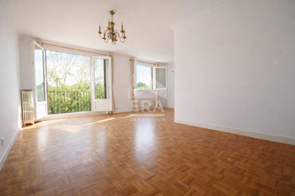 3 pièces 72 m² LUMINEUX - BALCON - VUE DEGAGÉE