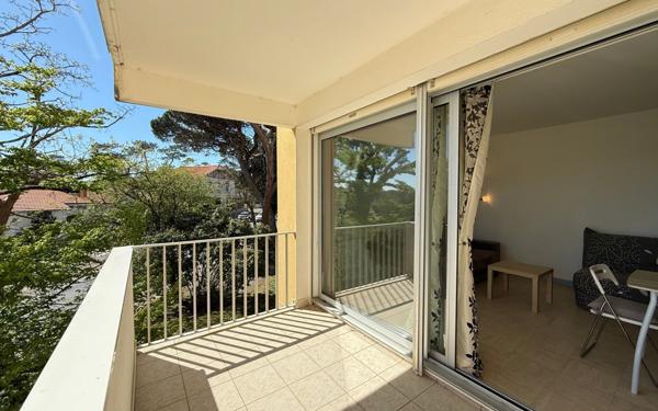 Appartement à vendre    1 pièce •  Saint-Palais-sur-Mer