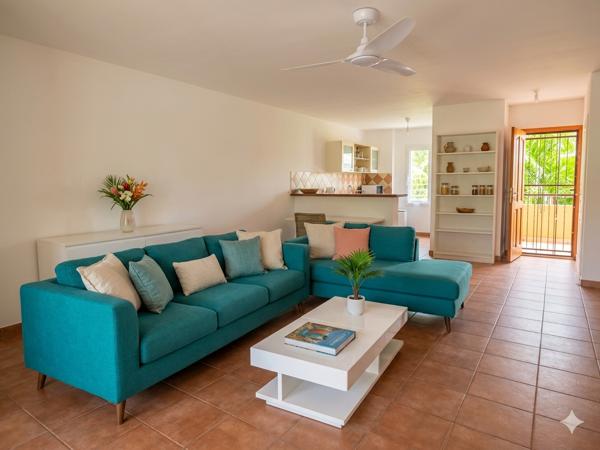 T3 de 73 m² en rez-de-chaussée à Le Gosier avec jardin privatif