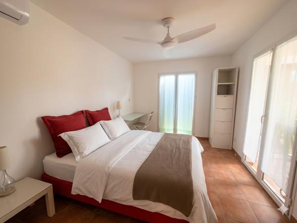 T3 de 73 m² en rez-de-chaussée à Le Gosier avec jardin privatif
