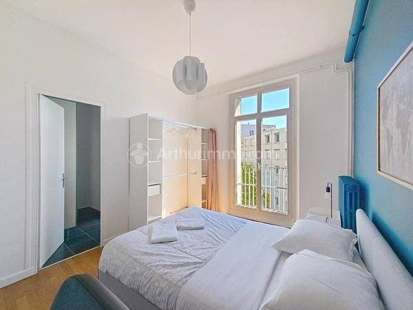 Location                                                      Appartement
                        
                     6 pièces                      121 m2                     à Clermont-Ferrand