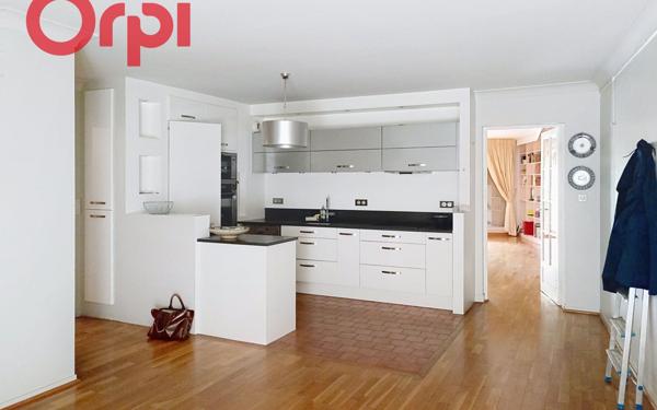 Appartement à vendre    4 pièces • 130,14 m2 Vendôme